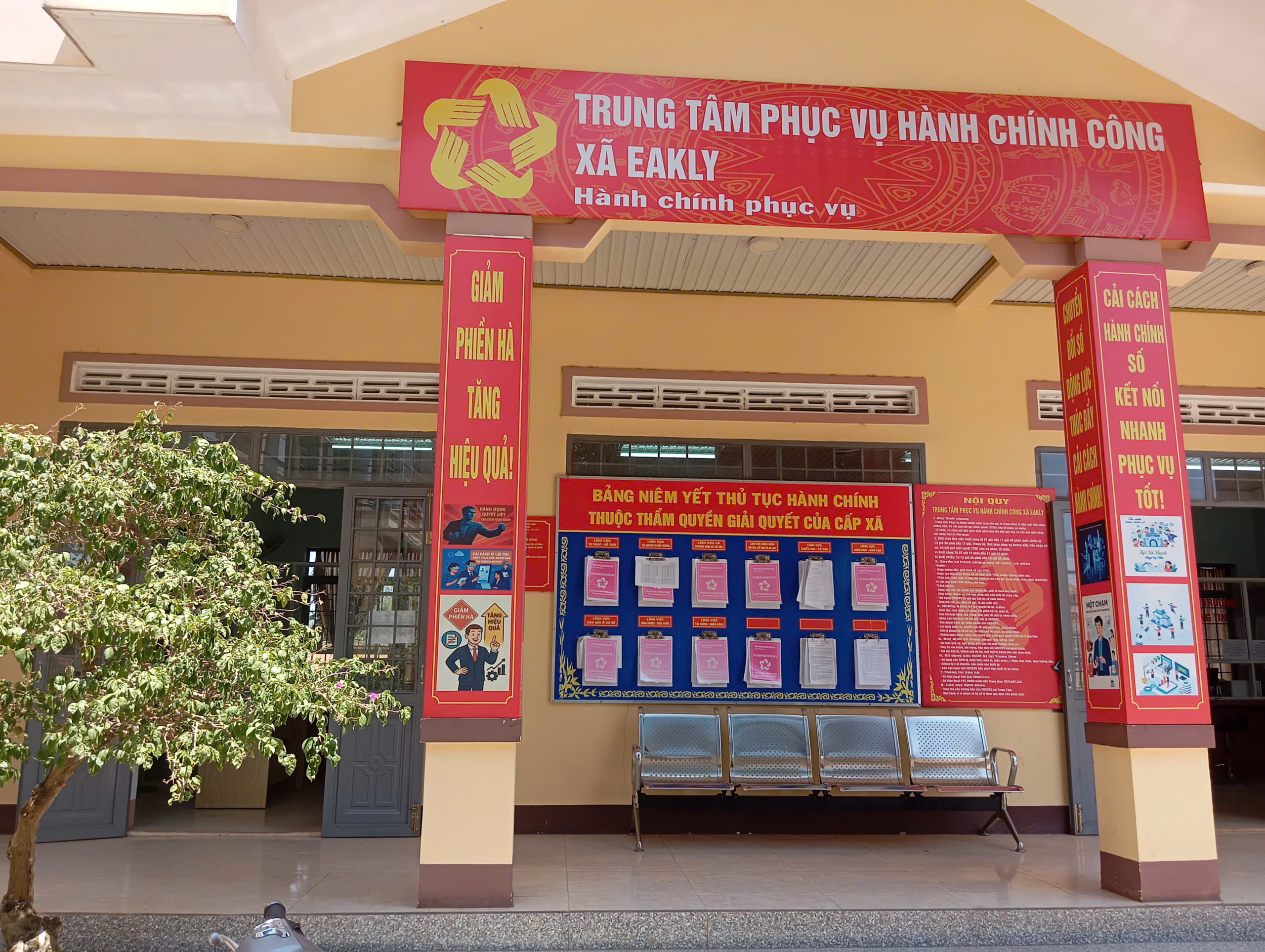 Báo cáo kết quả đánh giá chất lượng phục vụ người dân, doanh nghiệp trong thực hiện thủ tục hành chính, dịch vụ công theo thời gian thực trên môi trường điện tử tỉnh Đắk Lắk tháng 3/2026