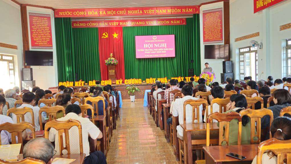 Hội nghị tuyên truyền, phổ biến, giáo dục pháp luật của xã Ea Kly năm 2025
