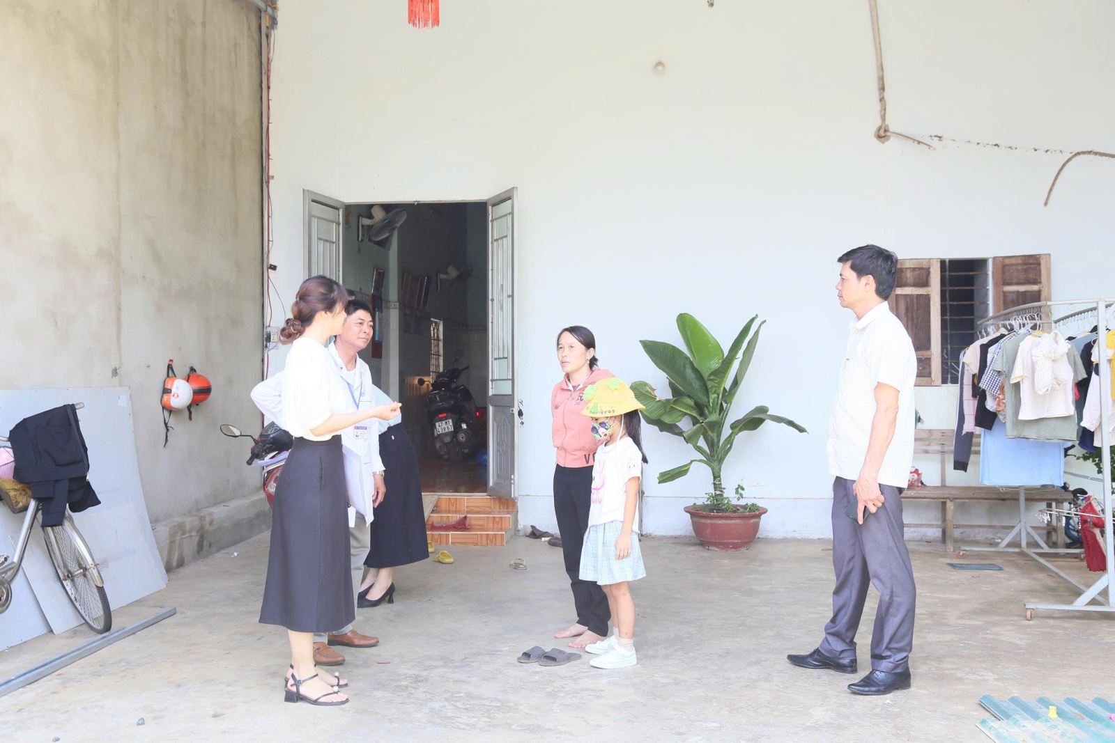 Trạm Y tế xã Ea Kly tăng cường tuyên truyền phòng chống bệnh sốt xuất huyết