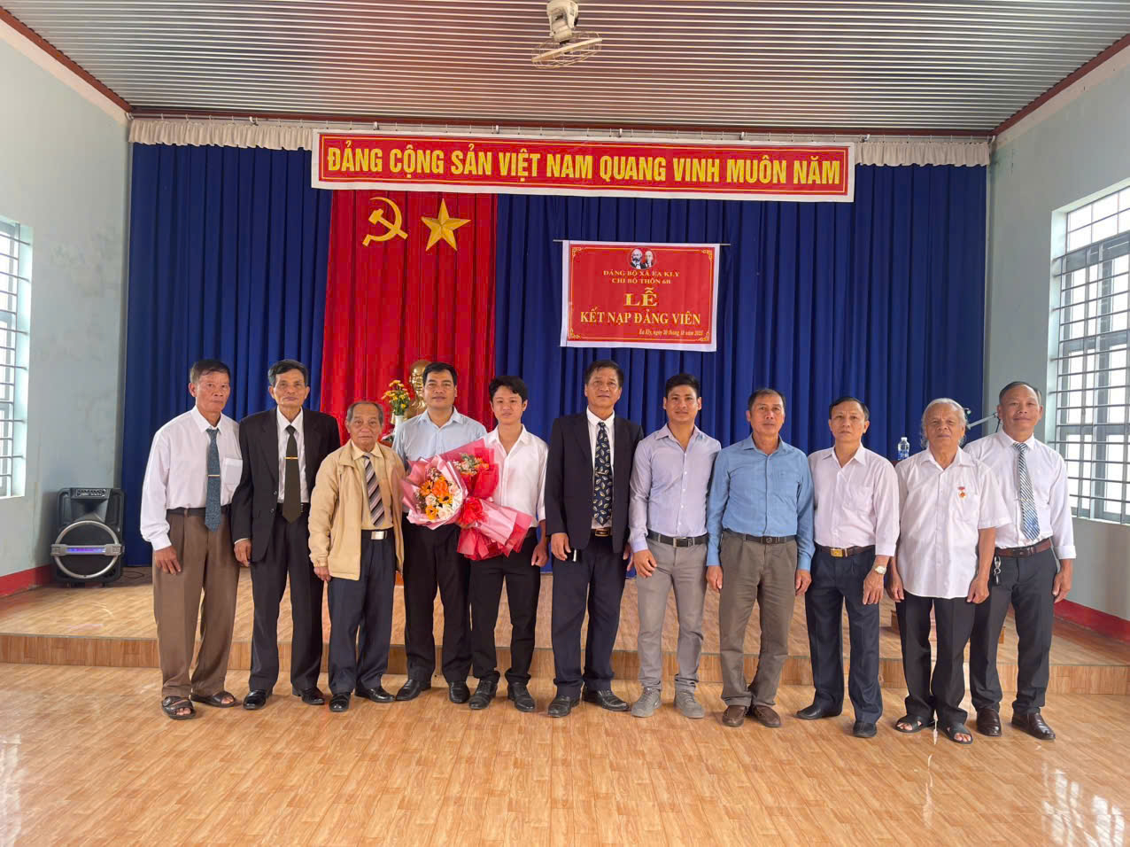 z7173584648356_ca46f4e7d2b5f94b4c622699911f8a02